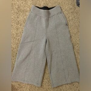 LULULEMON SWEAT PANTS
